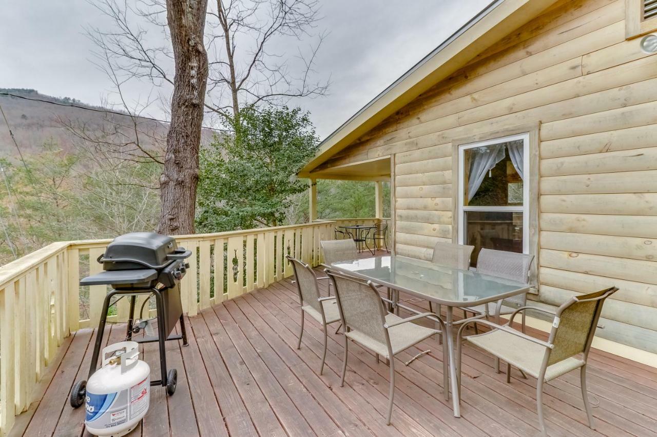 4 Bed 2 Bath Vacation Home In Whittier Exterior photo